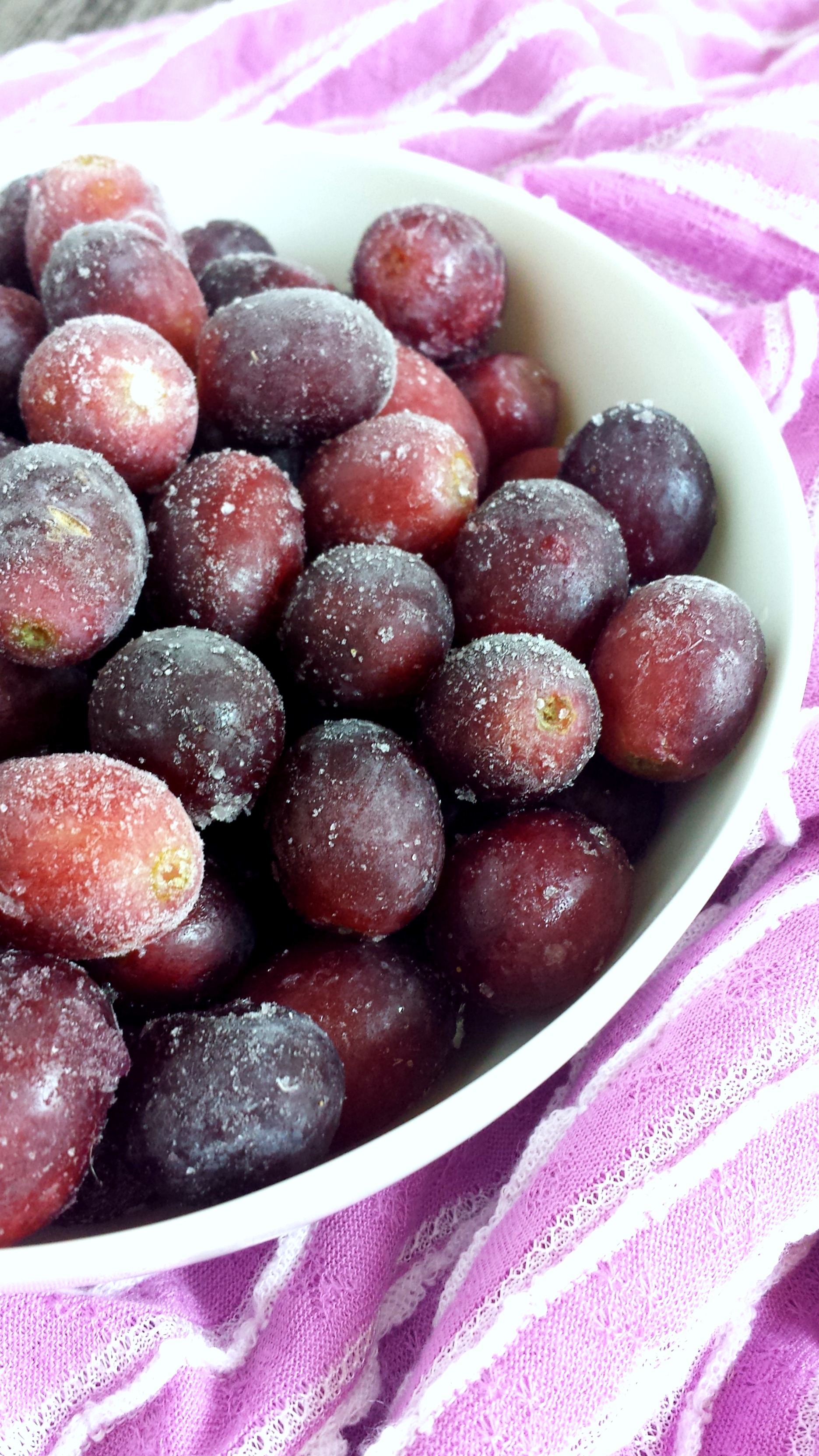 Frozen Red Grapes 2