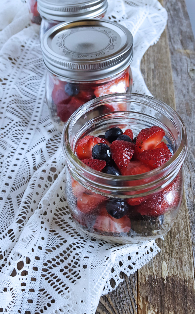 Steel Cut Oatmeal with Berries & Chia
