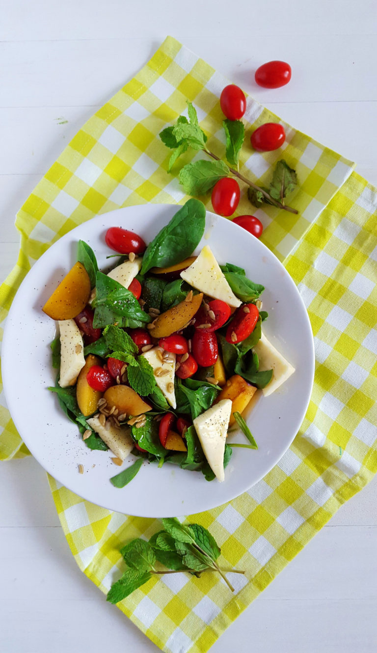 Spinach Salad with Havarti, Plums & Cherry Tomatoes