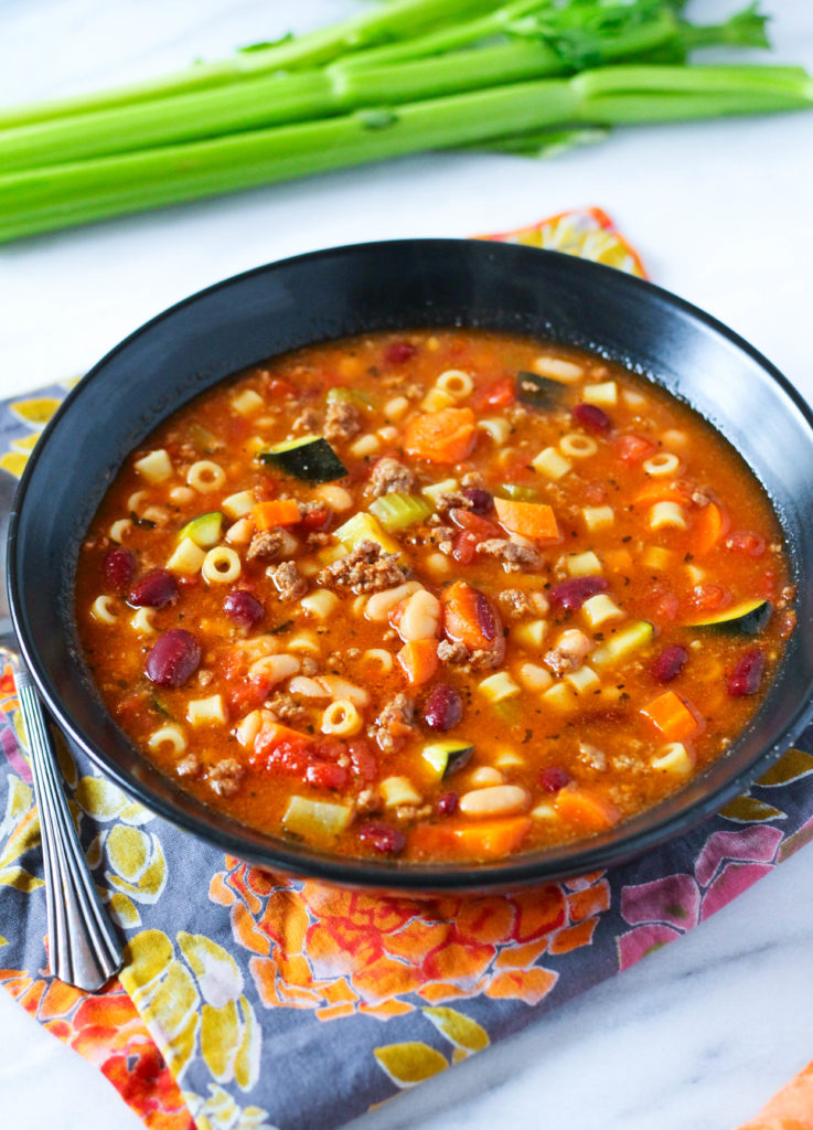 Pasta Fagioli Soup: Protein packed and full of veggies! 
