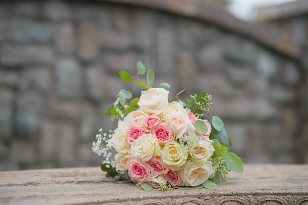 Save thousands of dollars on your wedding floral by doing it all yourself! With enough planning, patience and friends who are willing to pitch in, arranging your own wedding flowers is totally doable. 