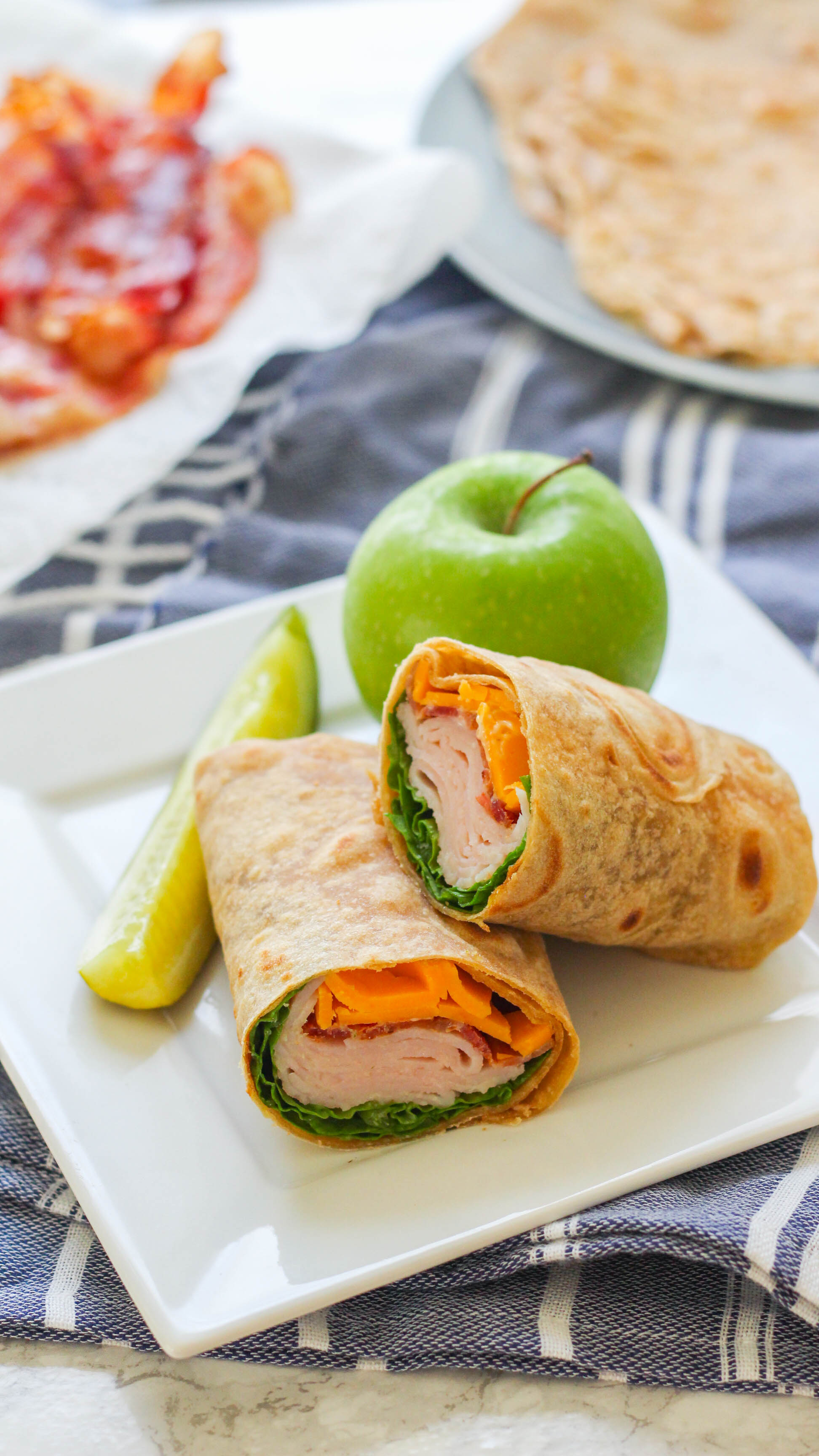 Bacon Ranch Turkey Wrap | Easy Lunch Idea | Healthy Wrap | Turkey Wrap | Bacon Wrap | Healthy wrap with bacon 