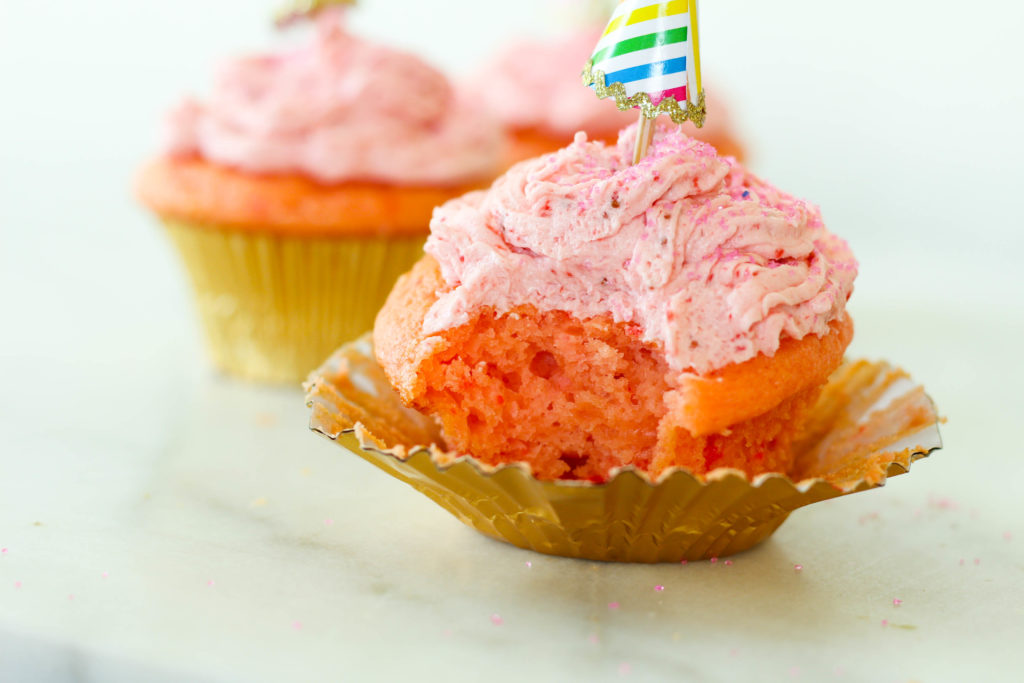 Super Moist Strawberry Cupcakes with Real Strawberry Buttercream Icing
