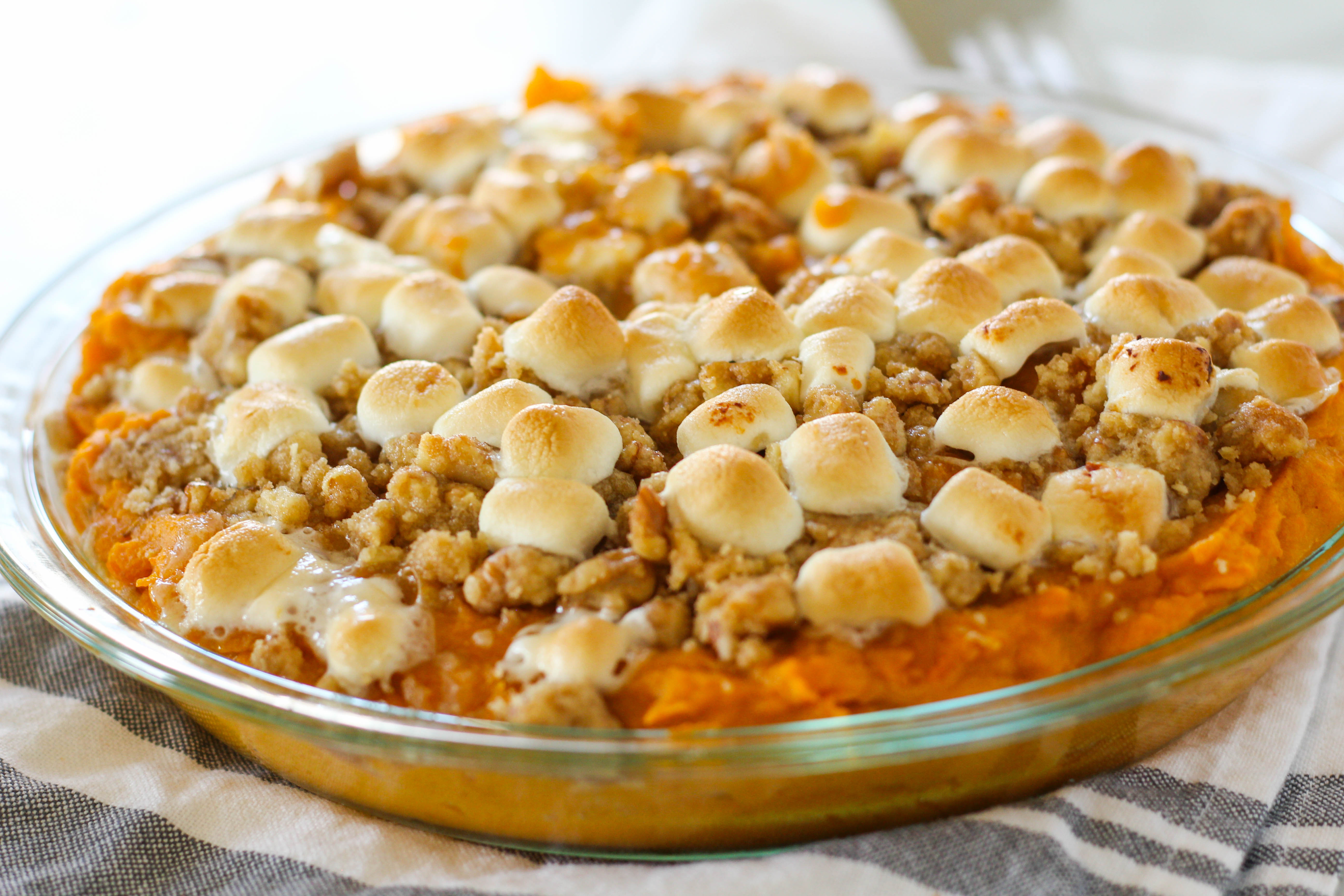 Instant Pot Sweet Potato Casserole | Sweet potato casserole | Thanksgiving sides | Sweet potatoes