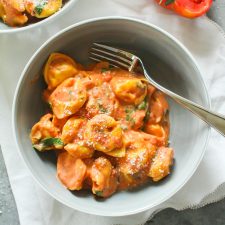 Cheese Tortellini with Tomato Cream Sauce-image
