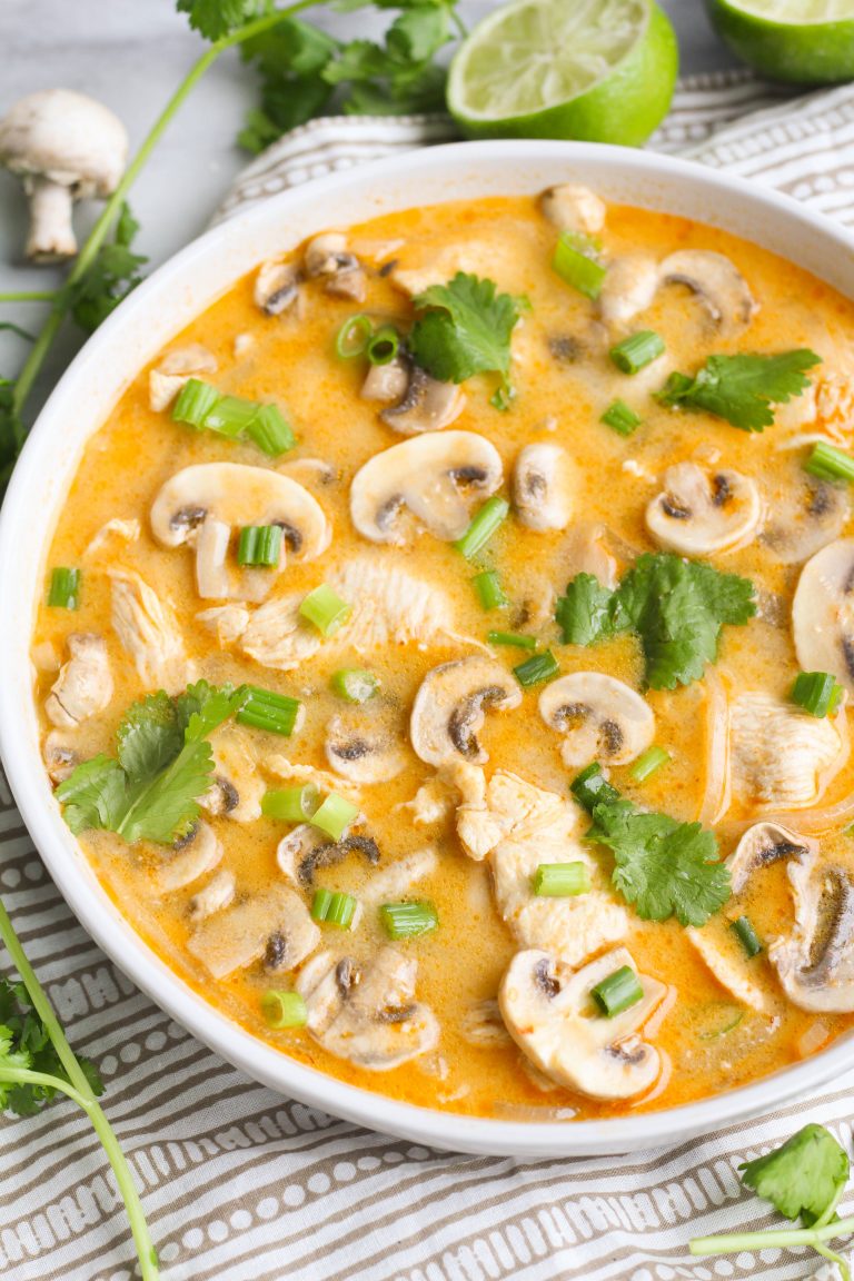 Spicy Thai Coconut Soup (Tom Kha) with Chicken or Tofu Zen & Spice